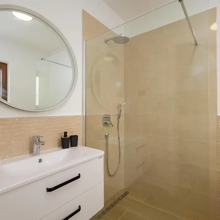 Brajde By Istrialux * Gajana