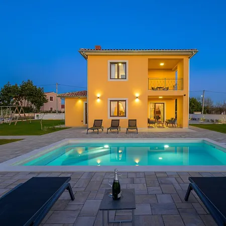 Brajde By Istrialux * Gajana